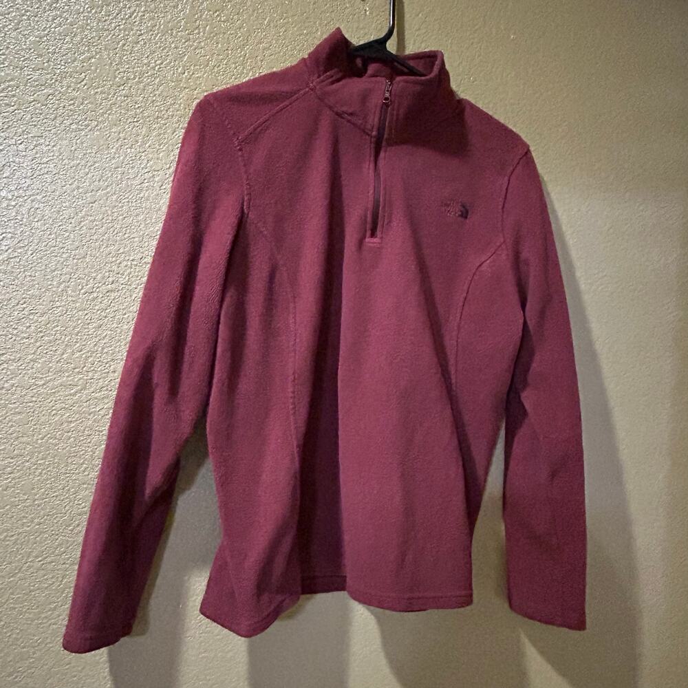 The North face fleece quarter zip women’s large burgundy red pullover jacket